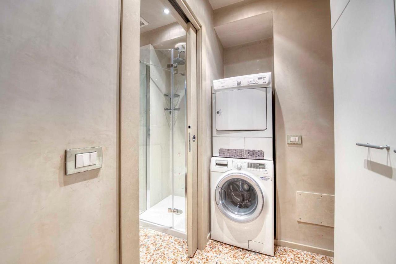 Apartmentsarena - Suite Mercatorum - Piazza Erbe Verona Buitenkant foto